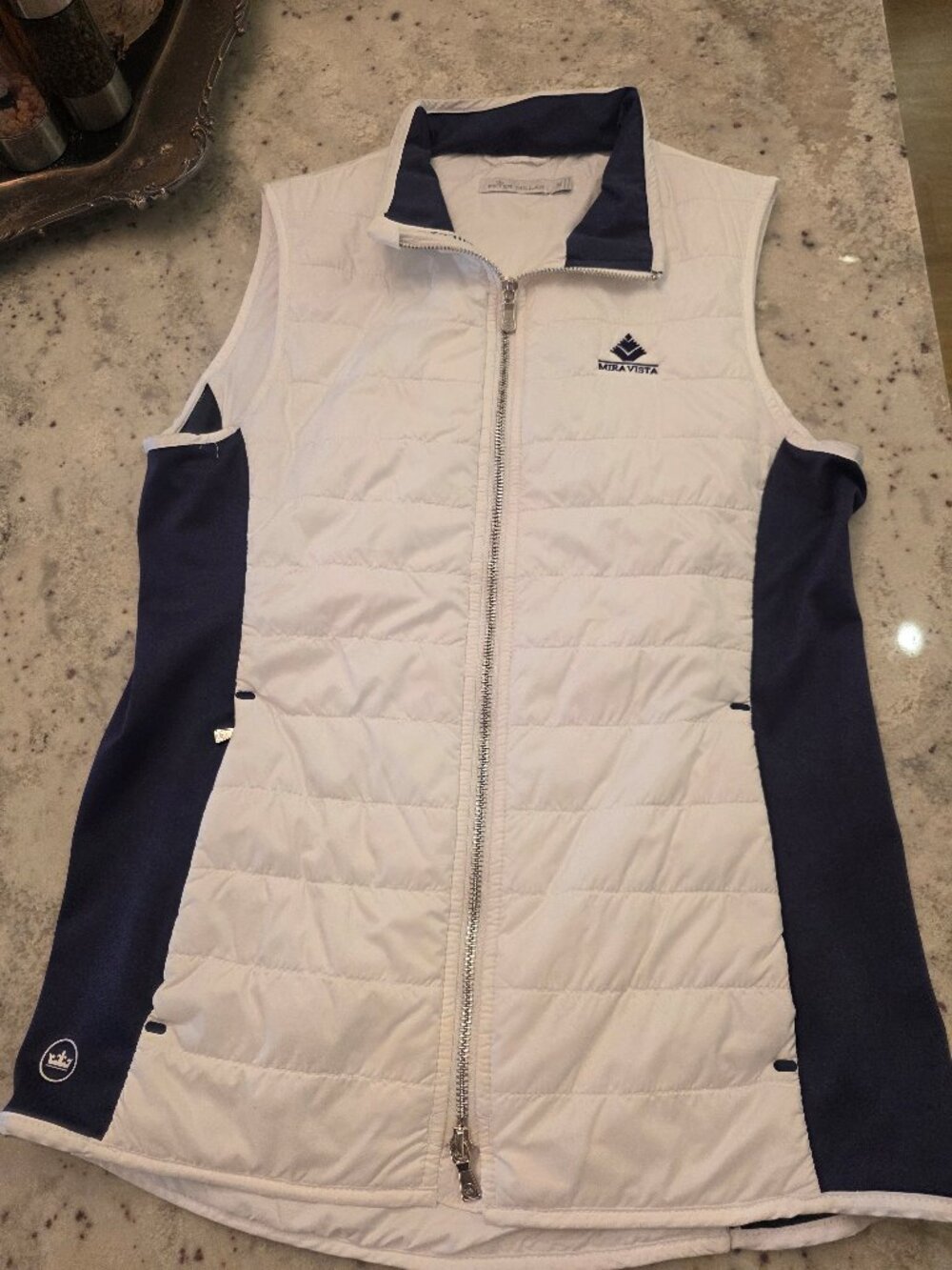 Women's Peter Millar White Quilted Vest - Crown Sport Golf - Medium